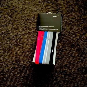 Girl Nike Headbands